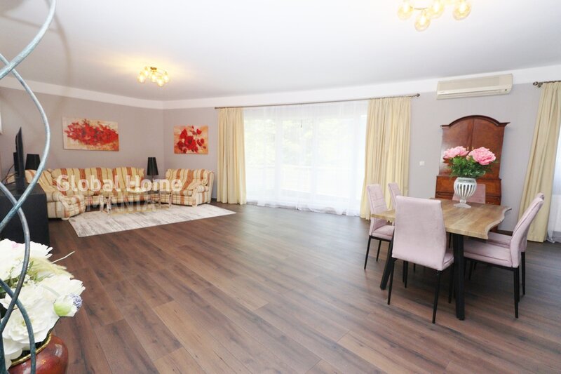 Intrare Sat Francez, Aron Cotrus, apartament 4 camere,  3 terase, Herastrau.